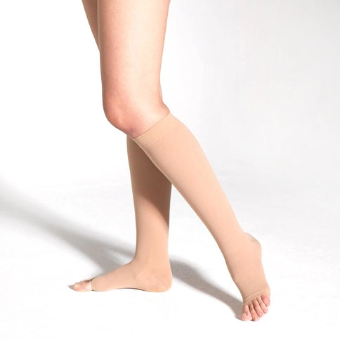 Varimed Erkek ve Kadın Orta Basınçlı Dizaltı Emboli Varis Çorabı Açık Burun 7210